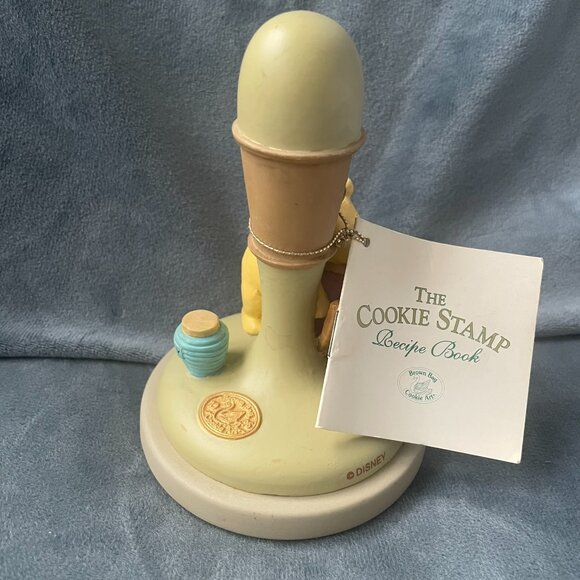 Winnie the Pooh Brown Bag Art Large Cookie Stamp - Picture 3 of 3